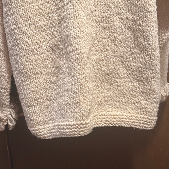 Cream Teddy Jacket with Fluffy Collar and Cozy Texture - Picture 9 of 9